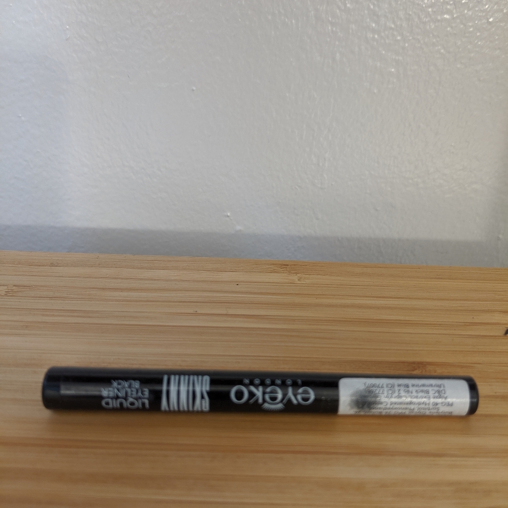 Eyeko liquid liner - Picture 3 of 4